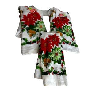 Vintage Christmas Holiday Poinsettia Kitchen Towels Set of 3 READ